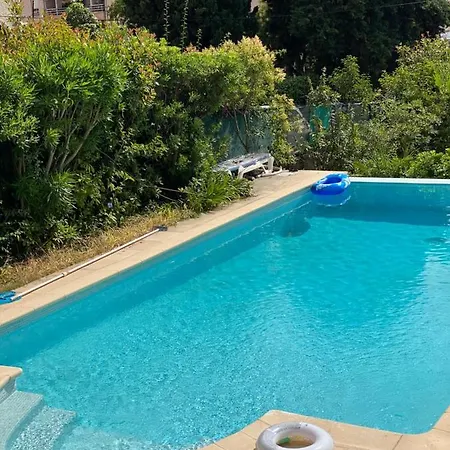 Maisonnette Holiday home *